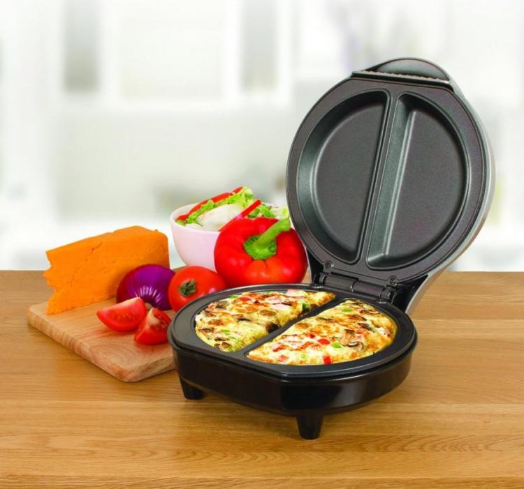 https://www.samstores.com/media/products/27359/750X750/quest-35640-non-stick-cool-touch-dual-omelet-maker-700-w-220.jpg