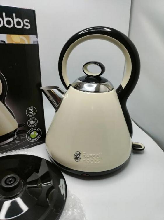 cream electric kettle
